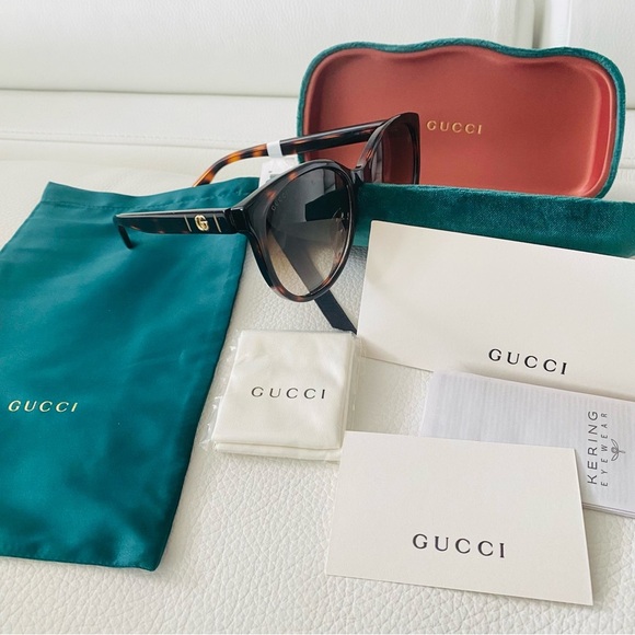 New Gucci Cat Eye Sunglasses 53mm main image 10